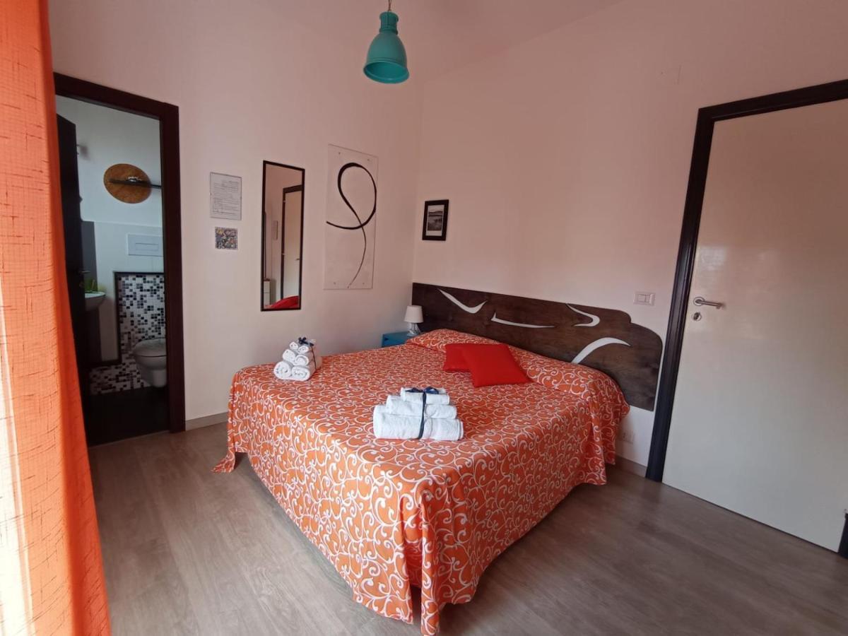 Idria B&B Barcellona Pozzo di Gotto Eksteriør billede